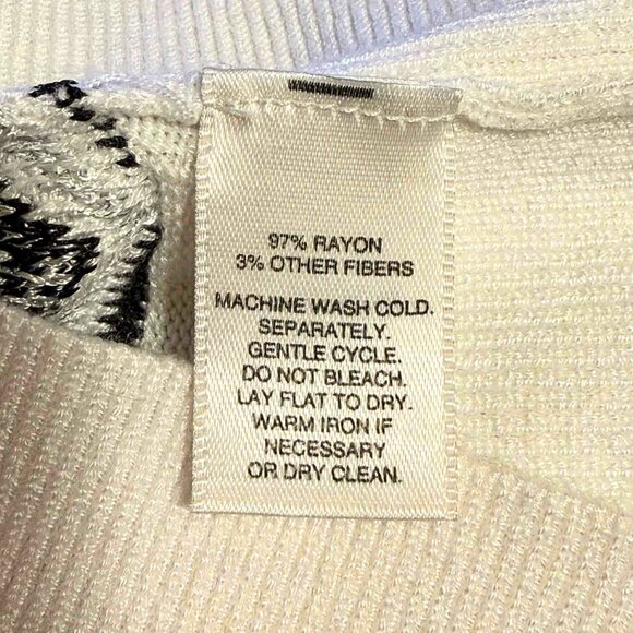 NWT White House Black Market One-Shoulder Chevron Ruffle Knit Top | Size L - Picture 7 of 8